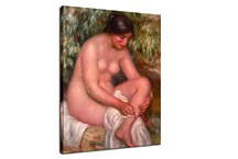 Bather wiping a wound zs18055