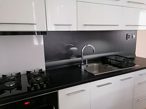 samolepiaca tapeta s lamináciou kuchynská zástena