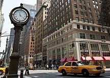 Tapeta na stenu - Hodiny na Avenue, New York FX0027