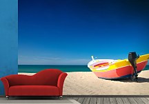 Farebná loďka na pláži - fototapeta FM0497