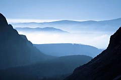 Fototapety Príroda - Ranná hmla v horách 10130 - samolepiaca