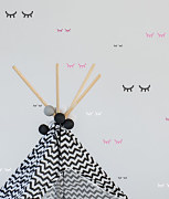 scandi interiér maľba na stene spiace oči