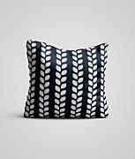 vankúše s folklórnymi ornamentami šablóny stencils