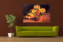 Evening primroses in the vase zs17098